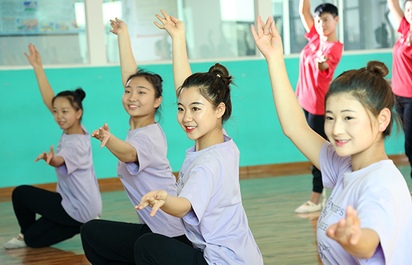  初中生选择兰州中专学校幼师专业的七大理由