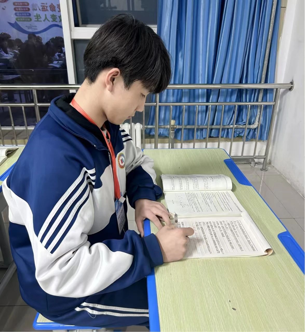 青衿之志 履践致远 | 学习之星：王贤大